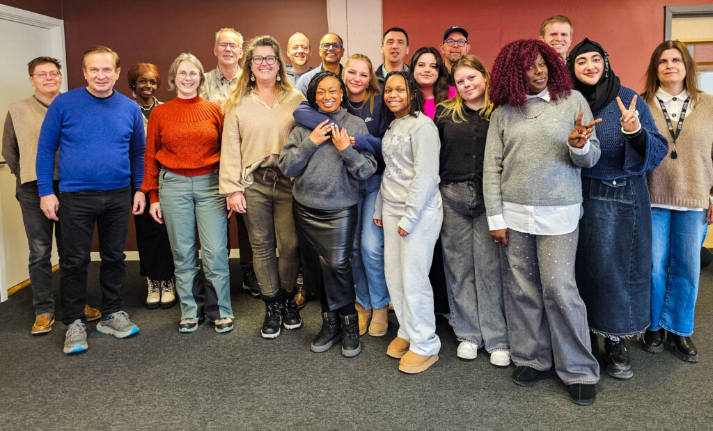 Visit from Sweden: cooperating on training for peer support workers